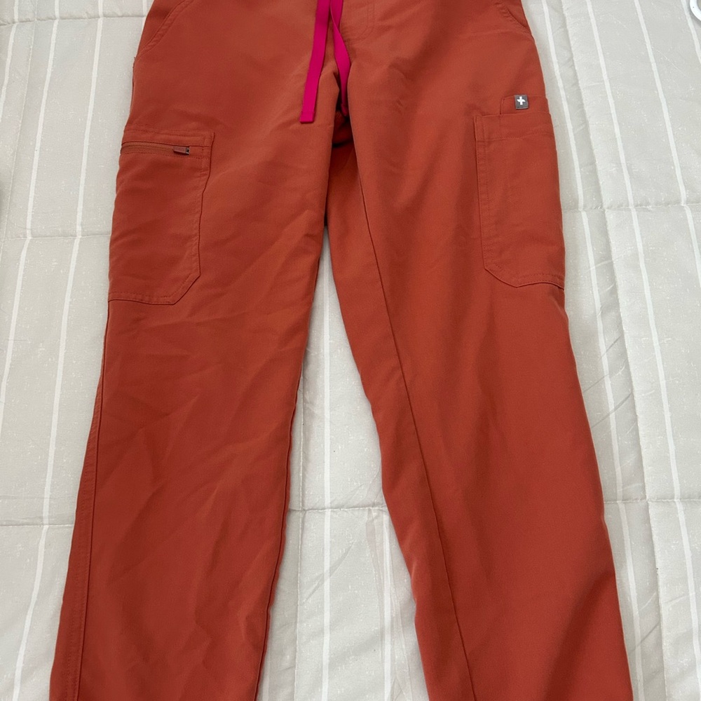 Figs Coral Scrub Pants with Pink Drawstring